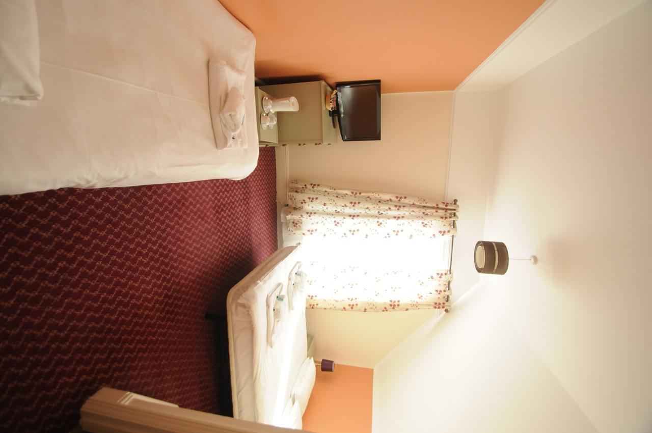Royal Oak Hotel Hawkhurst Luaran gambar